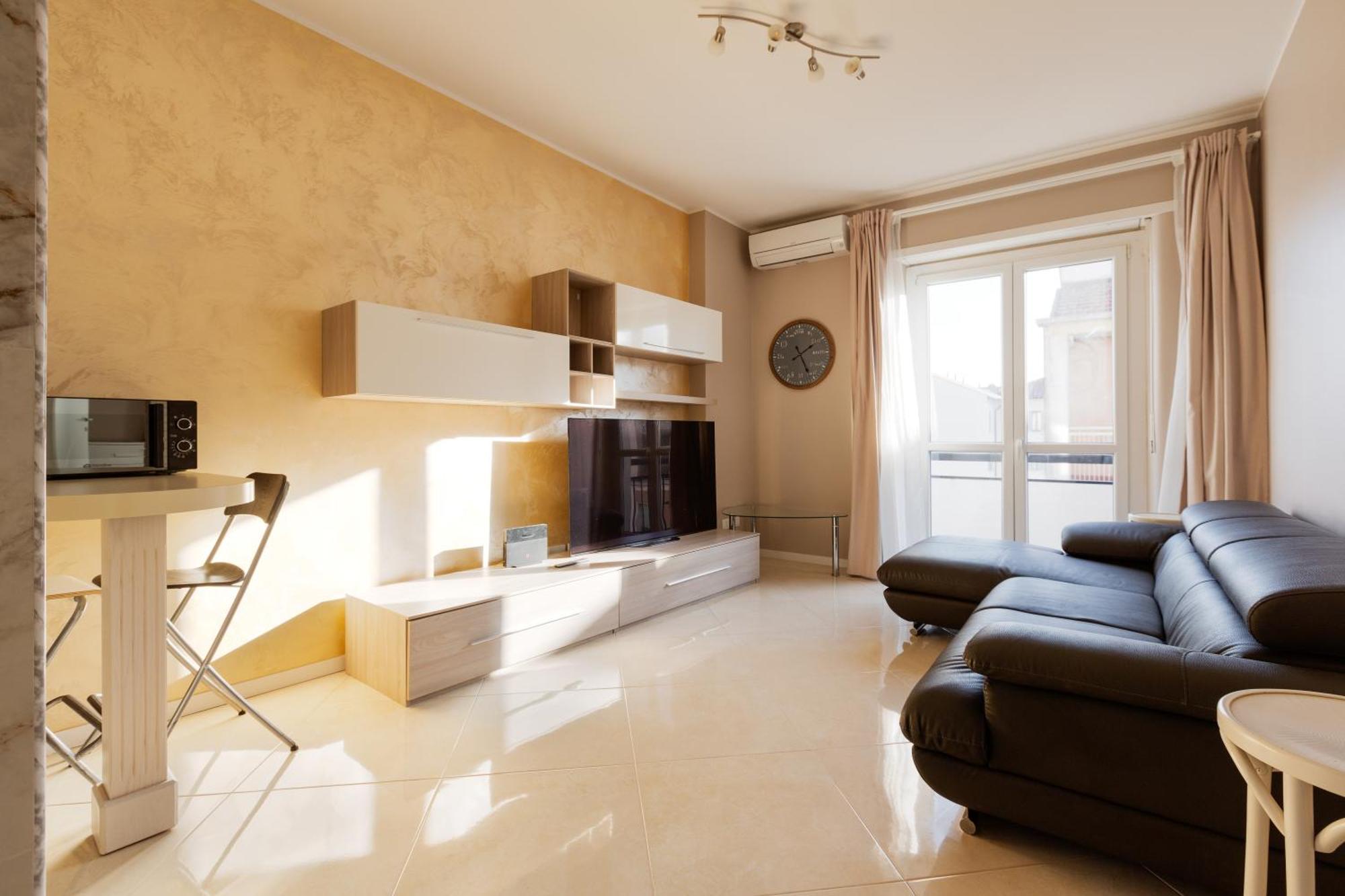 Niguarda Bright Apartment W/ Balcony ميلان المظهر الخارجي الصورة