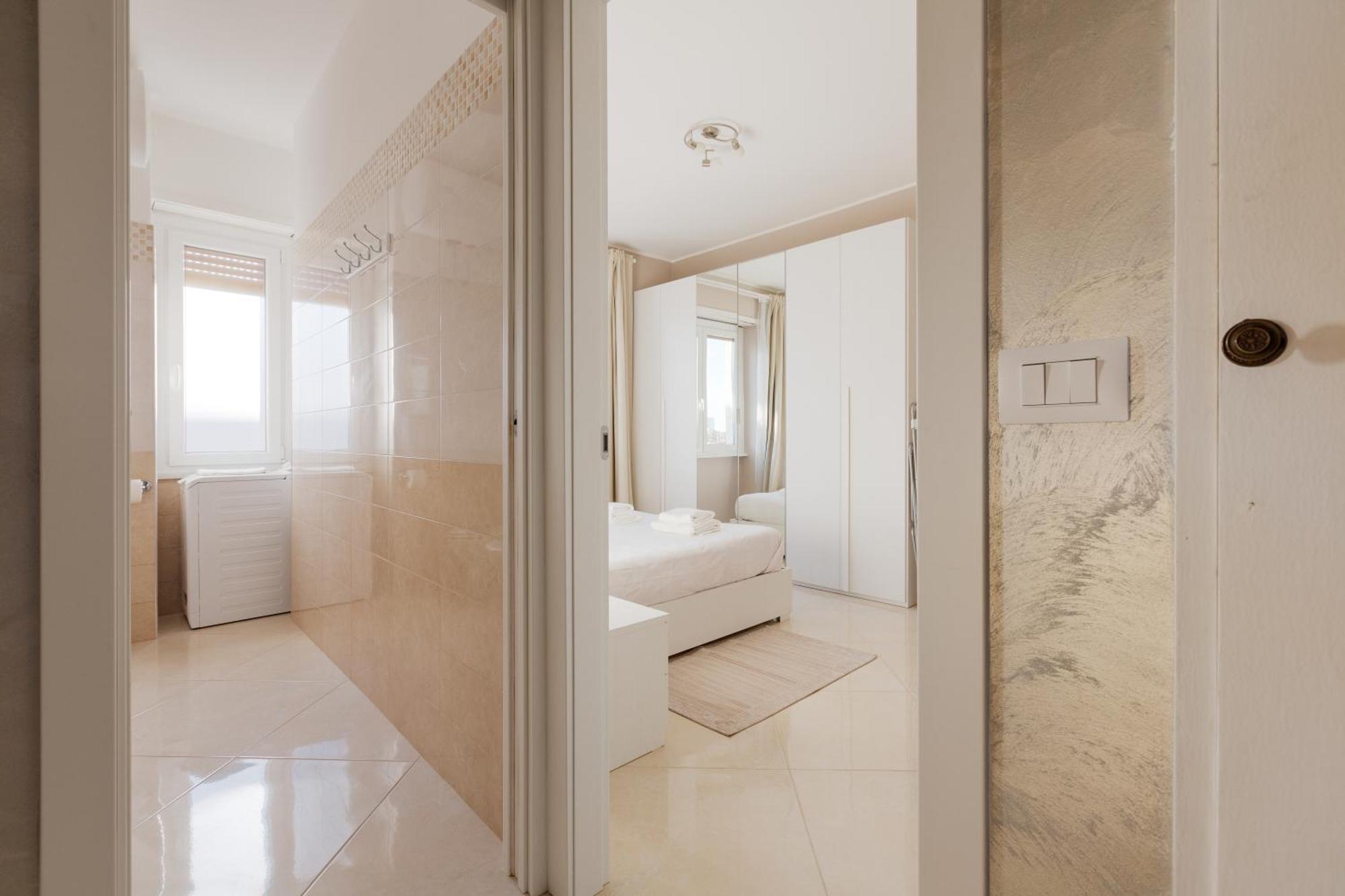 Niguarda Bright Apartment W/ Balcony ميلان المظهر الخارجي الصورة